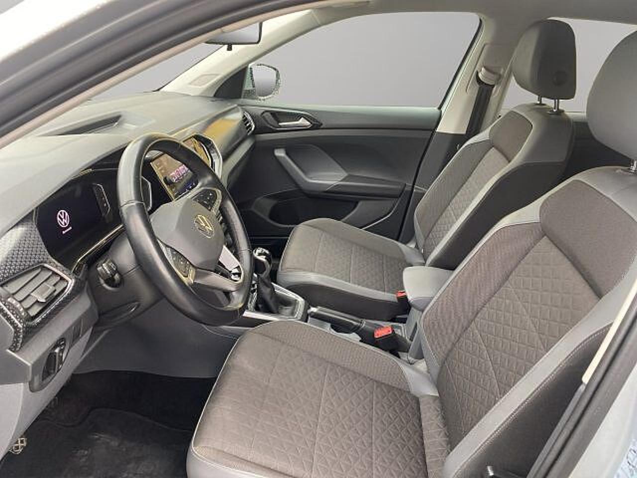 Volkswagen Volkswagen T-Cross usata, con Caricabatterie di bordo da 11 kW