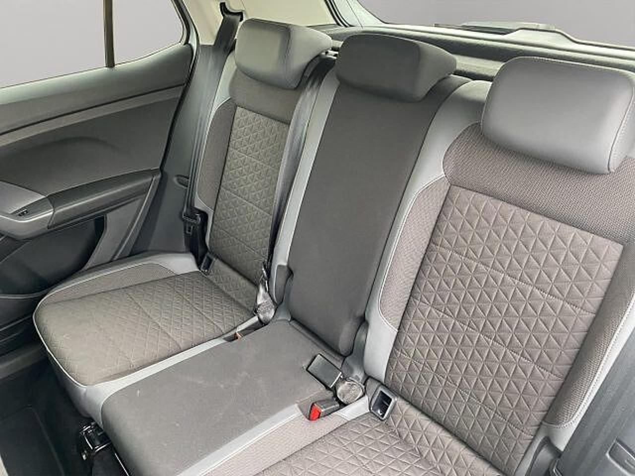 Volkswagen Volkswagen T-Cross usata 15