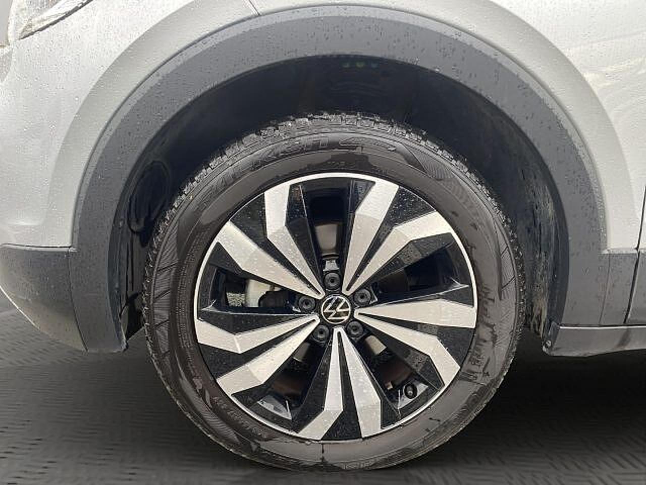 Volkswagen Volkswagen T-Cross usata 16