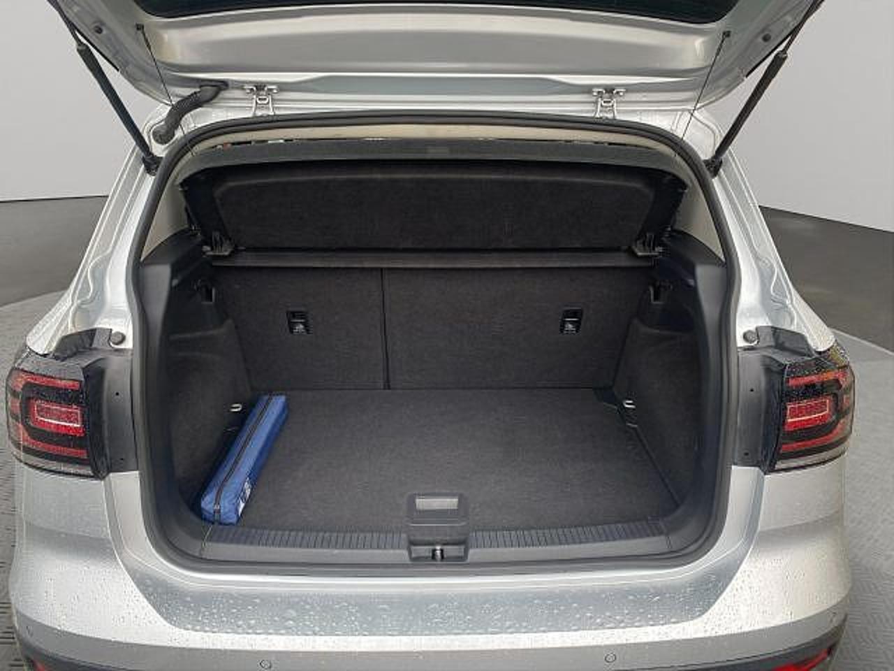 Volkswagen Volkswagen T-Cross usata 17