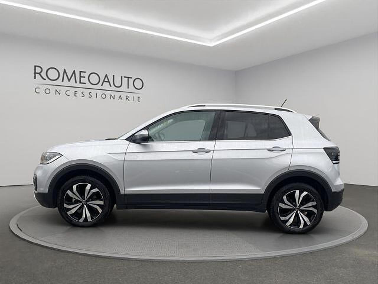 Volkswagen Volkswagen T-Cross usata 18