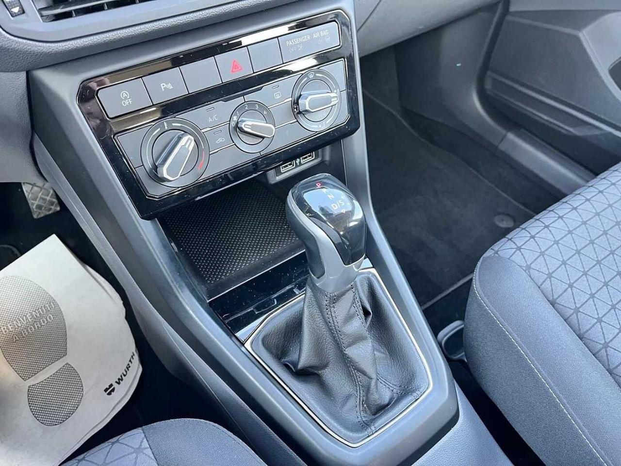 Volkswagen Volkswagen T-Cross usata, con GPS