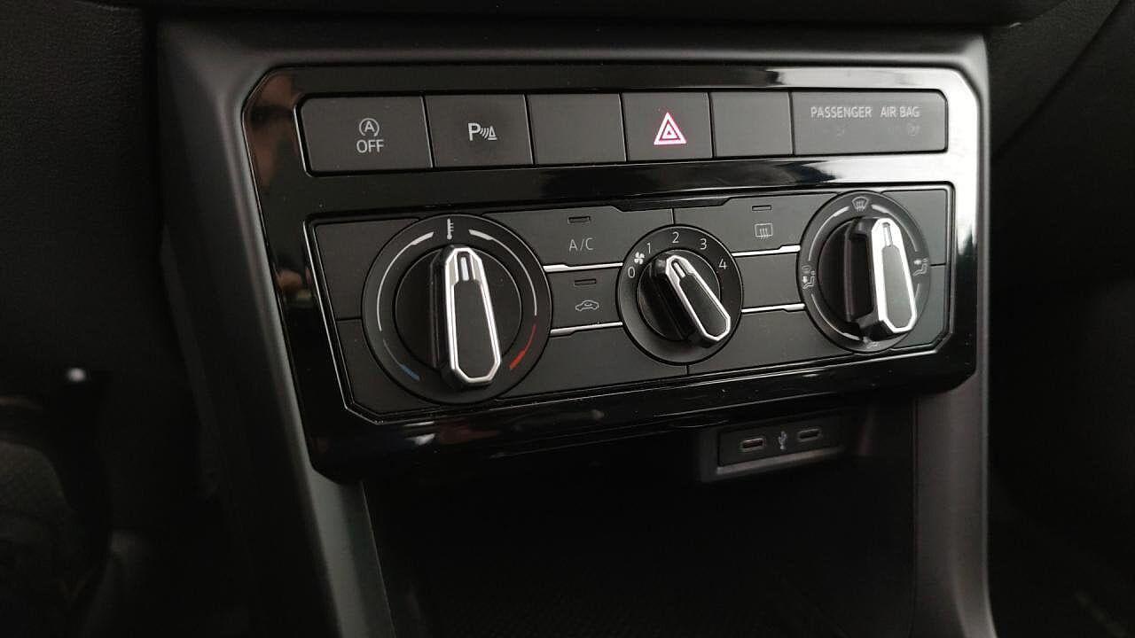 Volkswagen Volkswagen T-Cross usata 14