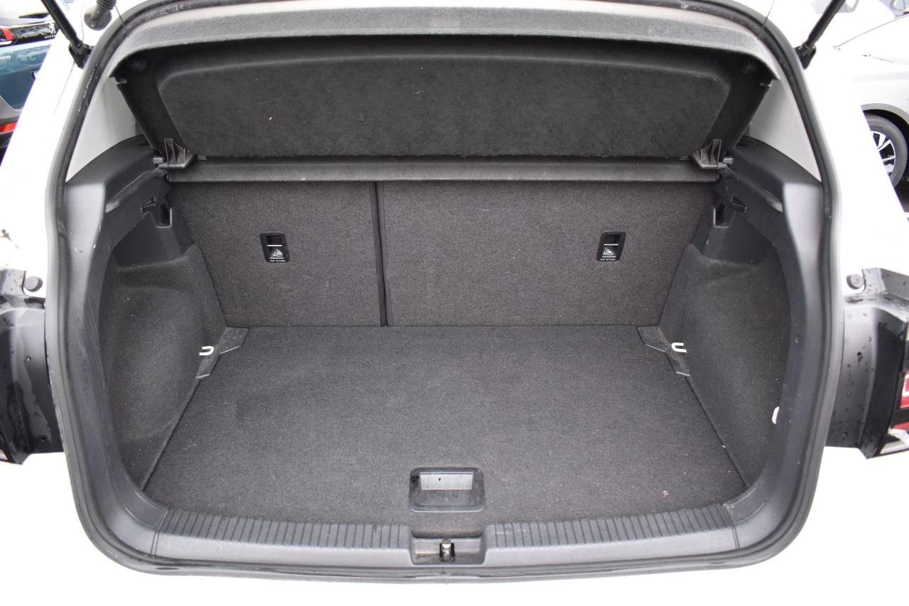 Volkswagen Volkswagen T-Cross usata 14