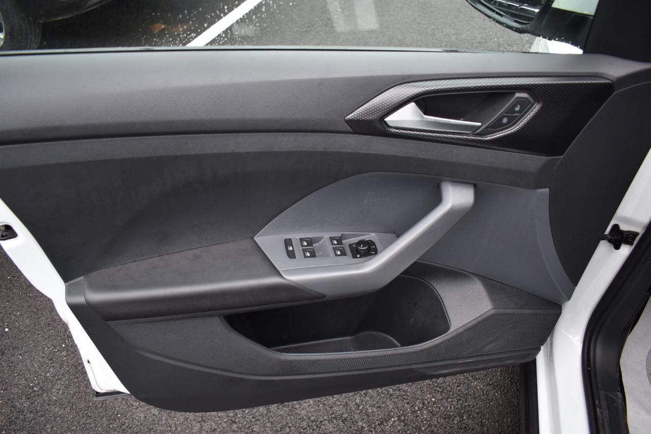 Volkswagen Volkswagen T-Cross usata 21