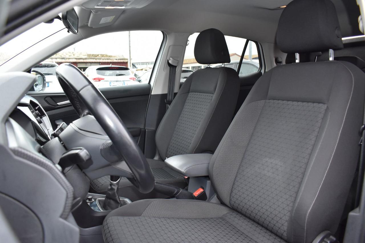 Volkswagen Volkswagen T-Cross usata 22