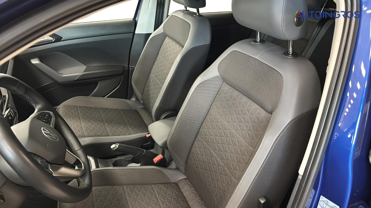 Volkswagen Volkswagen T-Cross usata 3