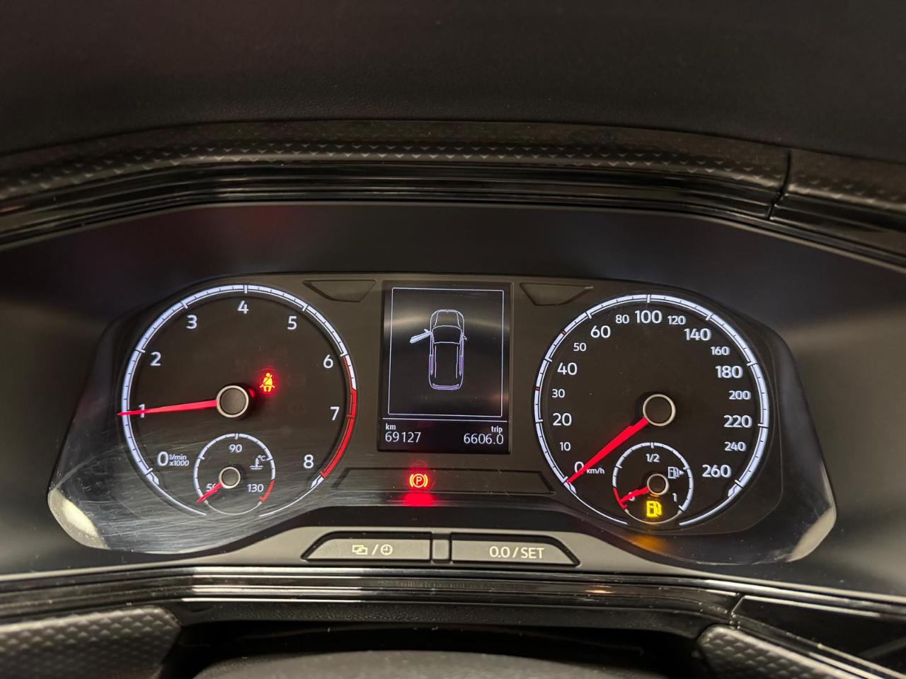 Volkswagen Volkswagen T-Cross usata 13