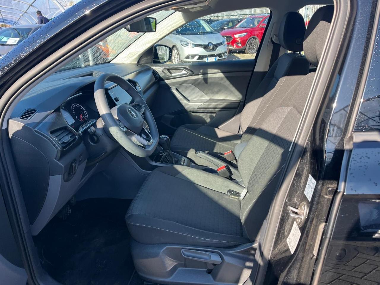 Volkswagen Volkswagen T-Cross usata 2