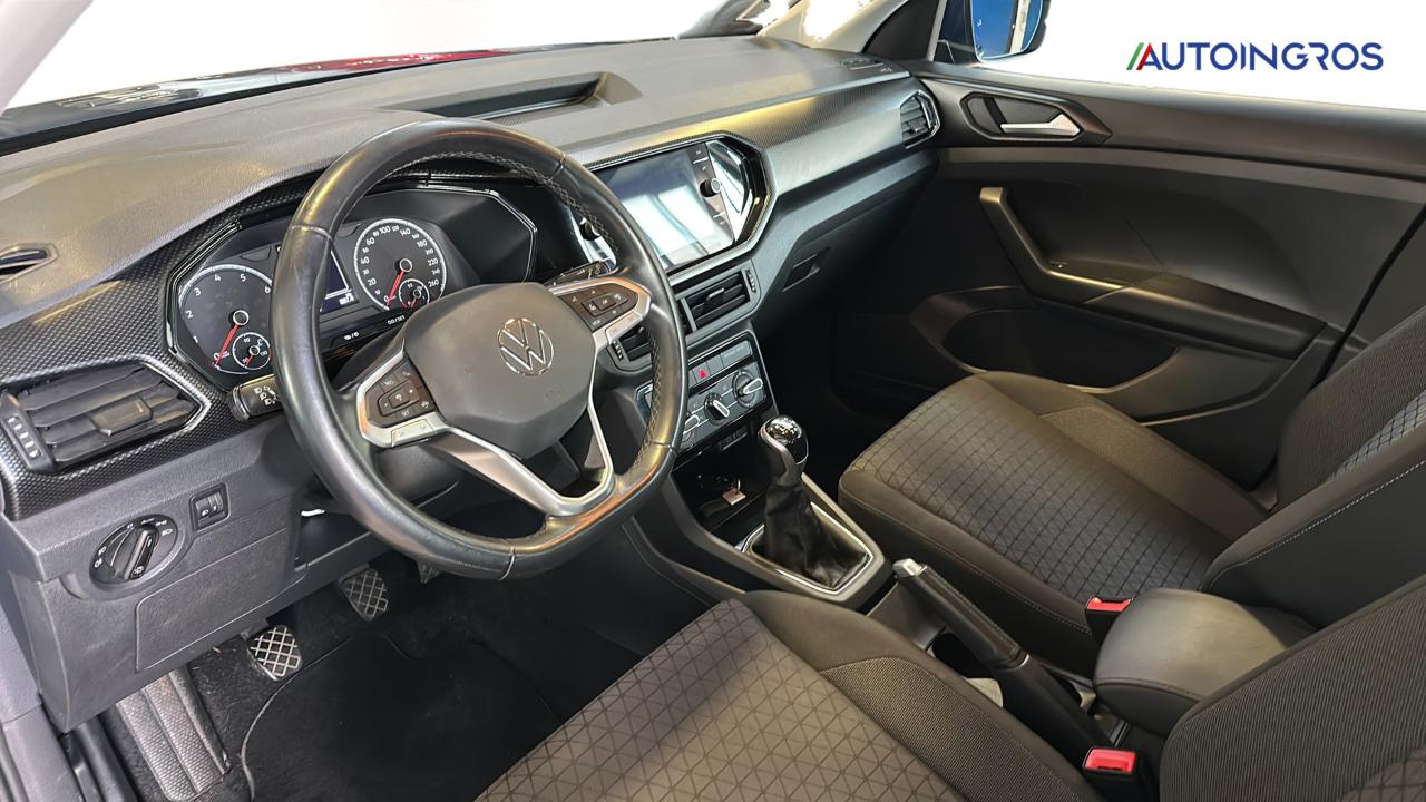 Volkswagen Volkswagen T-Cross usata 2