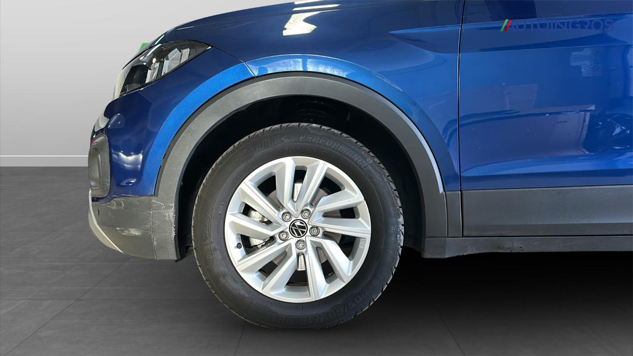 Volkswagen Volkswagen T-Cross usata 15