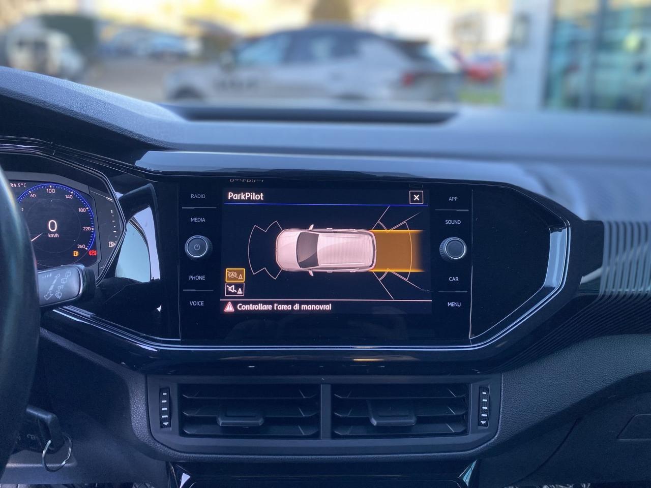 Volkswagen Volkswagen T-Cross usata 9