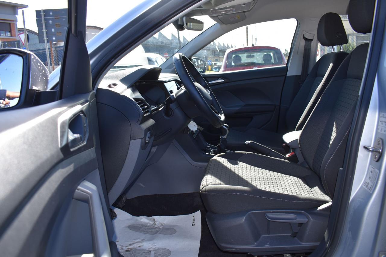 Volkswagen Volkswagen T-Cross usata 1