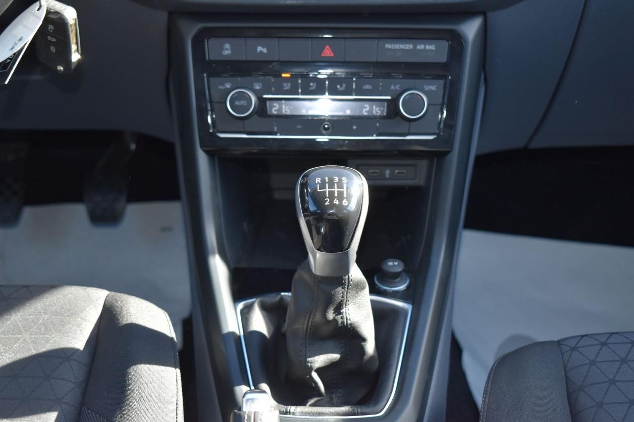 Volkswagen Volkswagen T-Cross usata 5