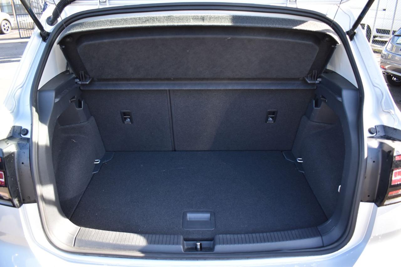 Volkswagen Volkswagen T-Cross usata 14