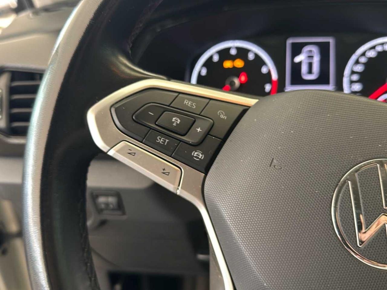 Volkswagen Volkswagen T-Cross usata 12