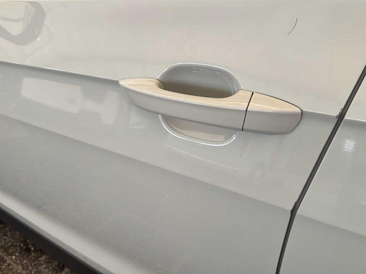 Volkswagen Volkswagen T-Cross usata 22