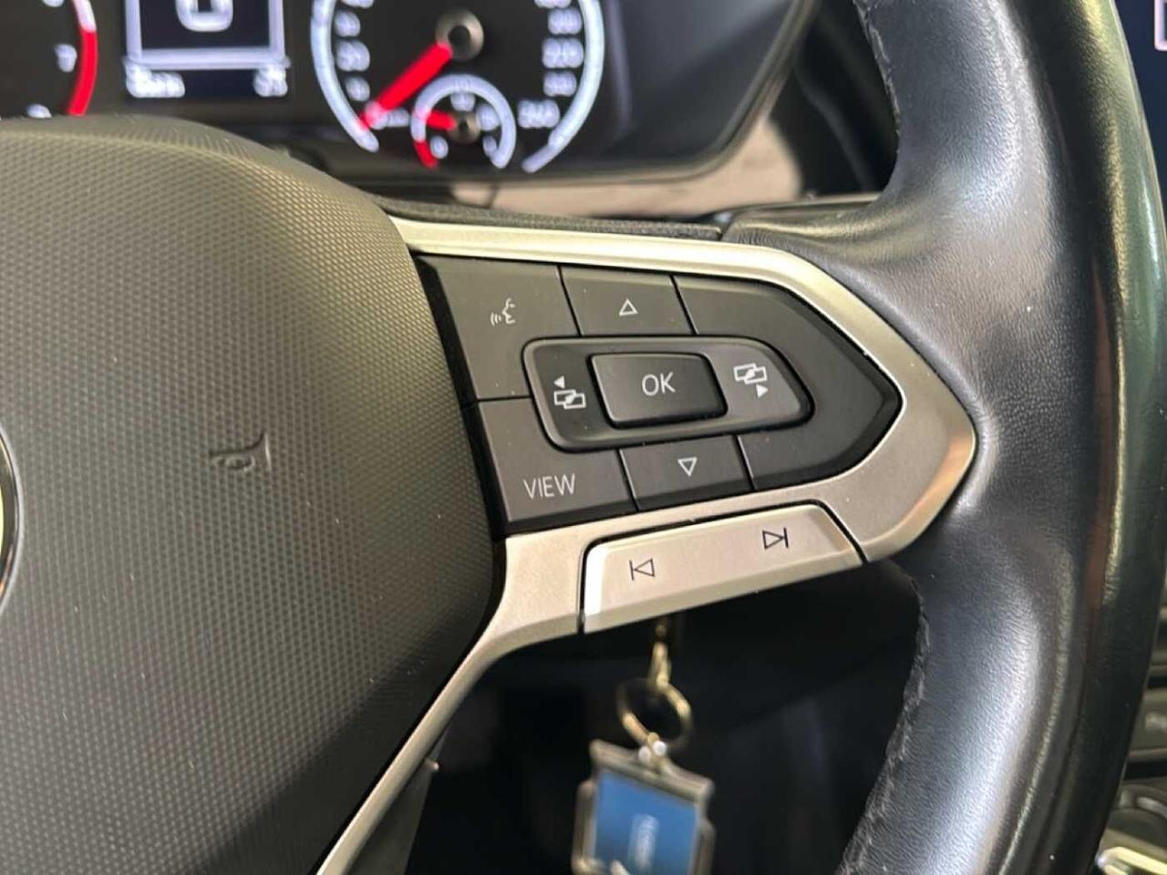 Volkswagen Volkswagen T-Cross usata 13