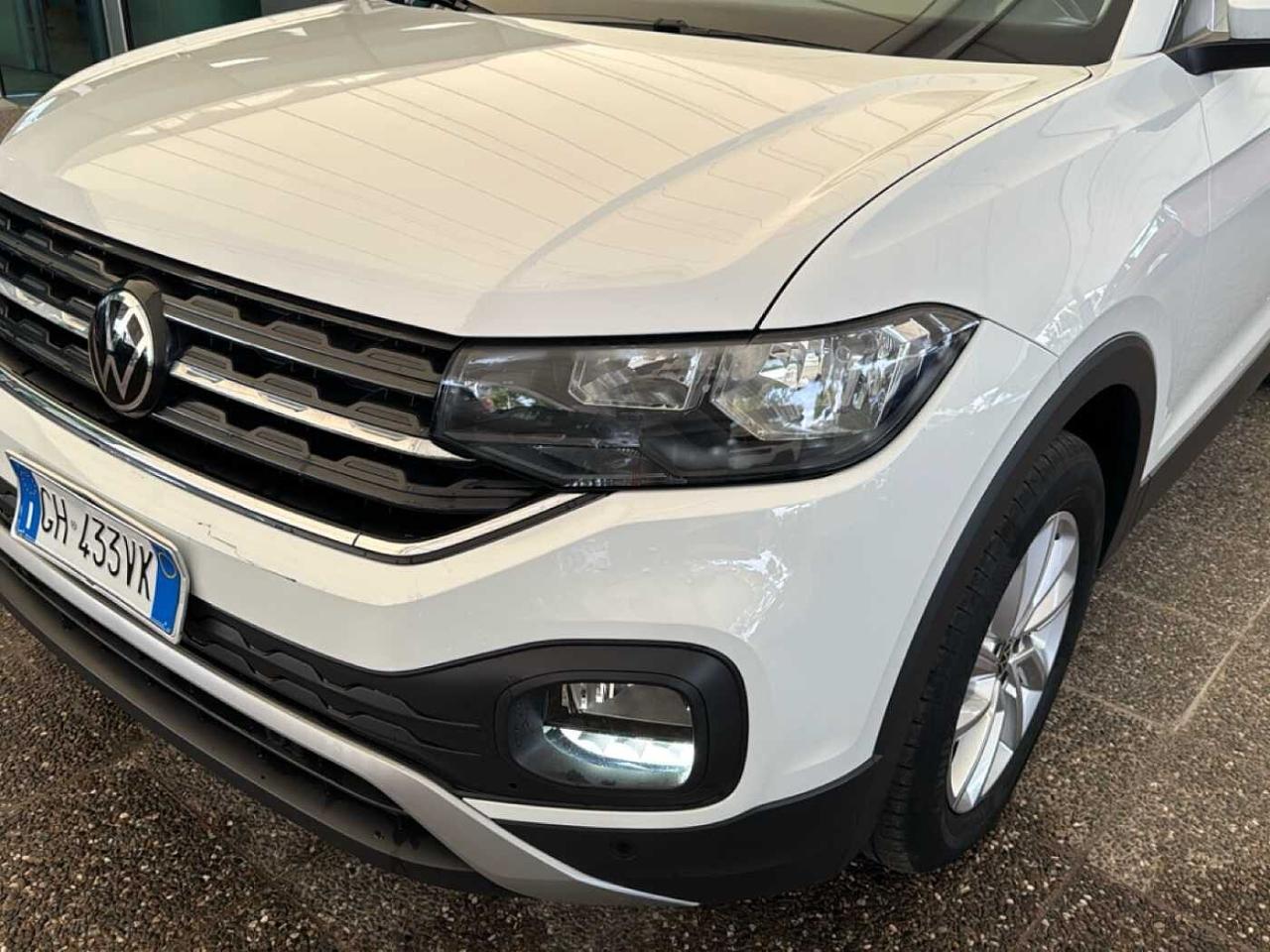 Volkswagen Volkswagen T-Cross usata 16