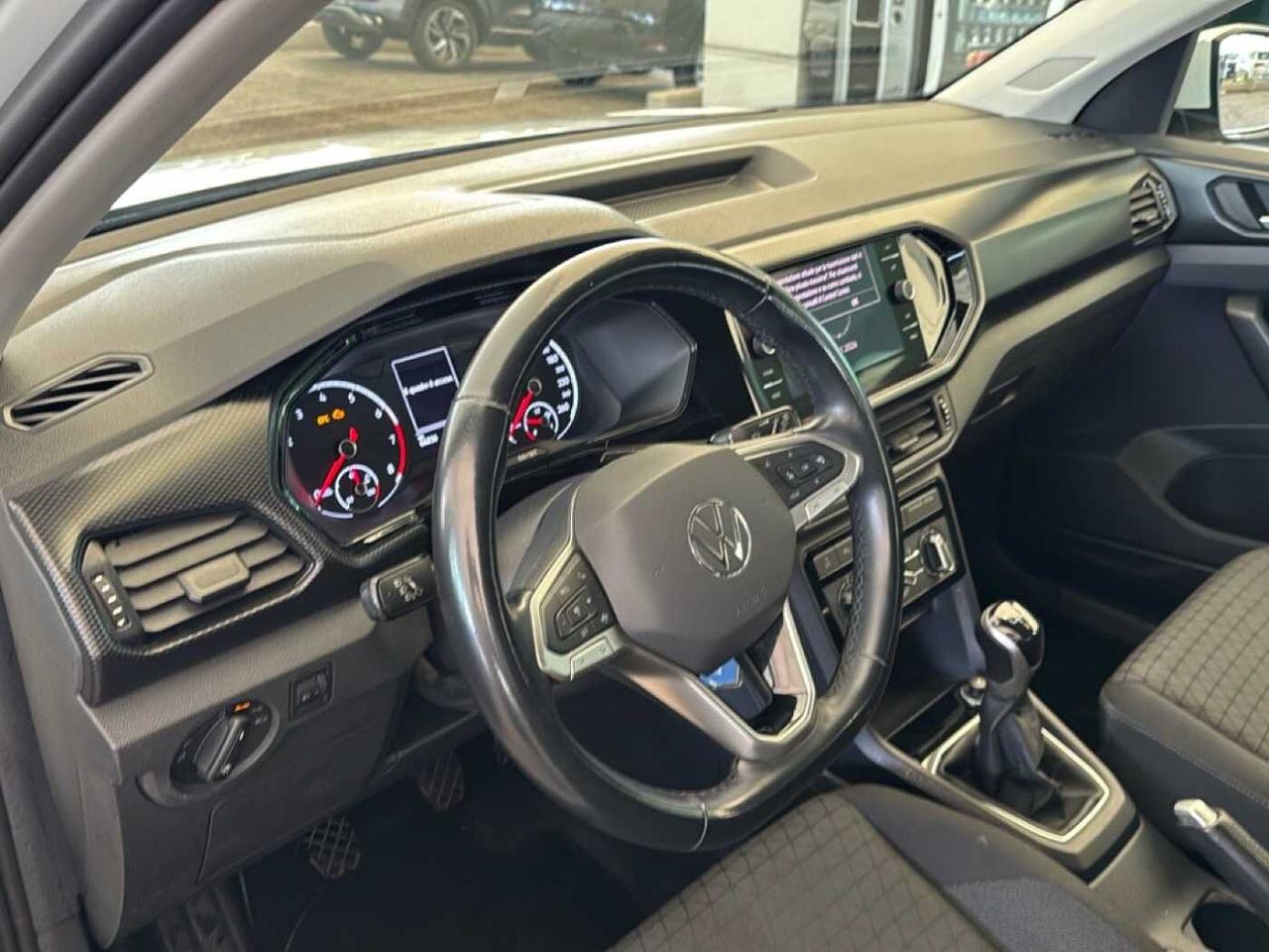 Volkswagen Volkswagen T-Cross usata 23