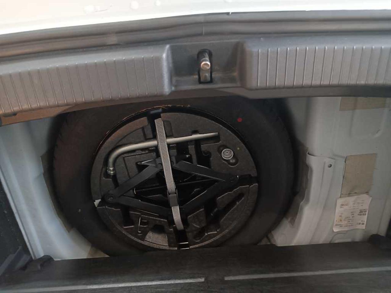 Volkswagen Volkswagen T-Cross usata 2