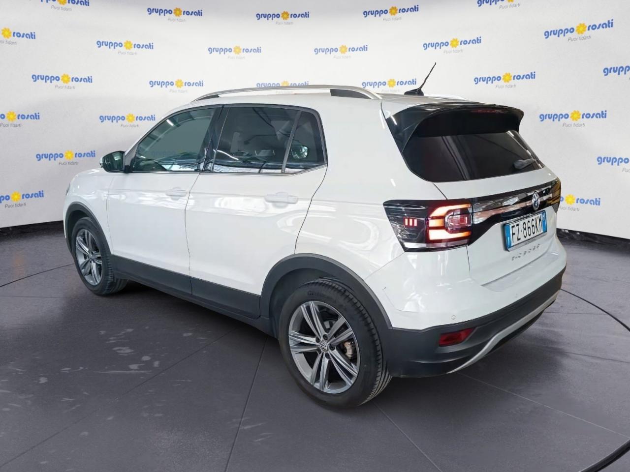 Volkswagen Volkswagen T-Cross usata 19