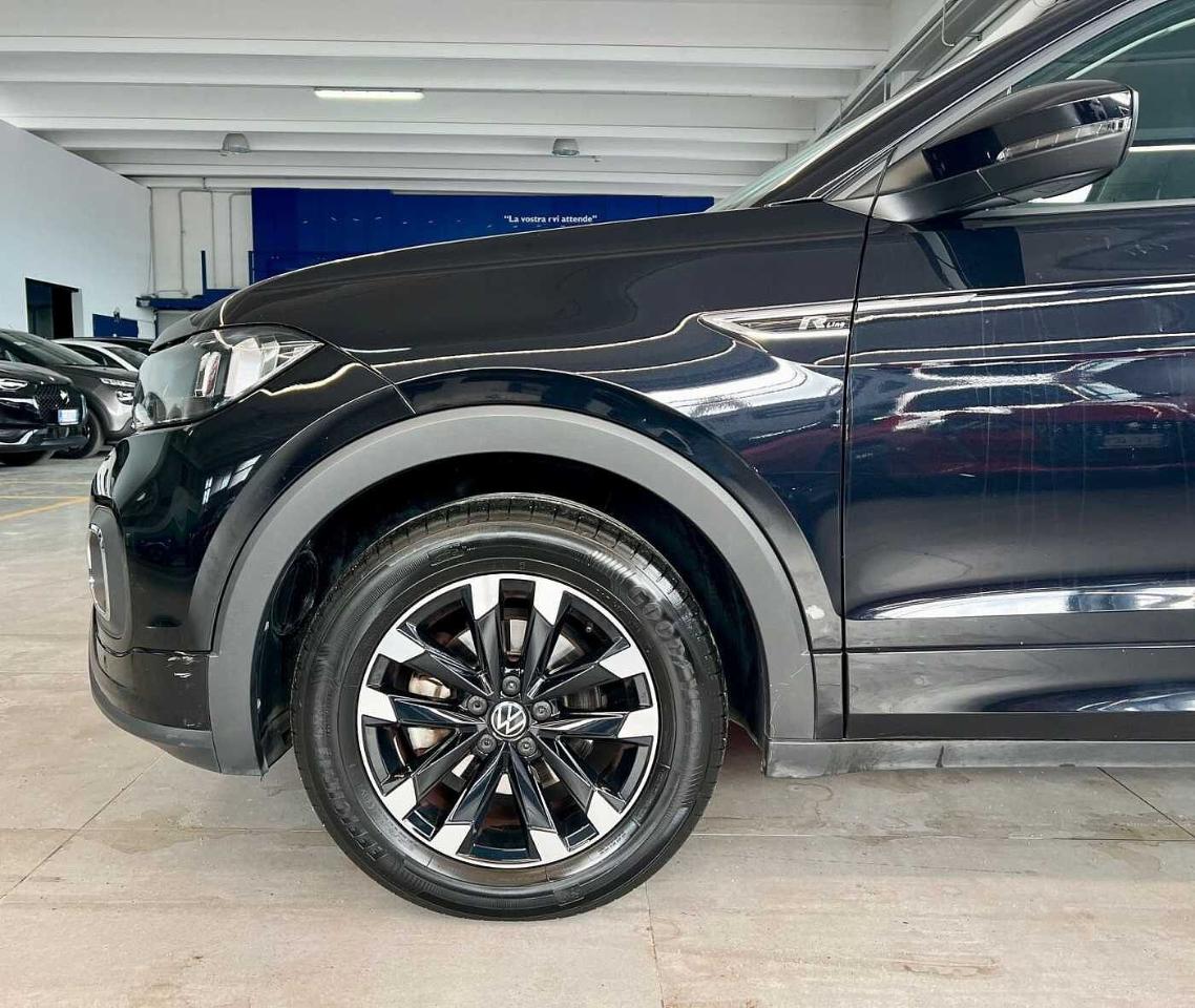 Volkswagen Volkswagen T-Cross usata 25