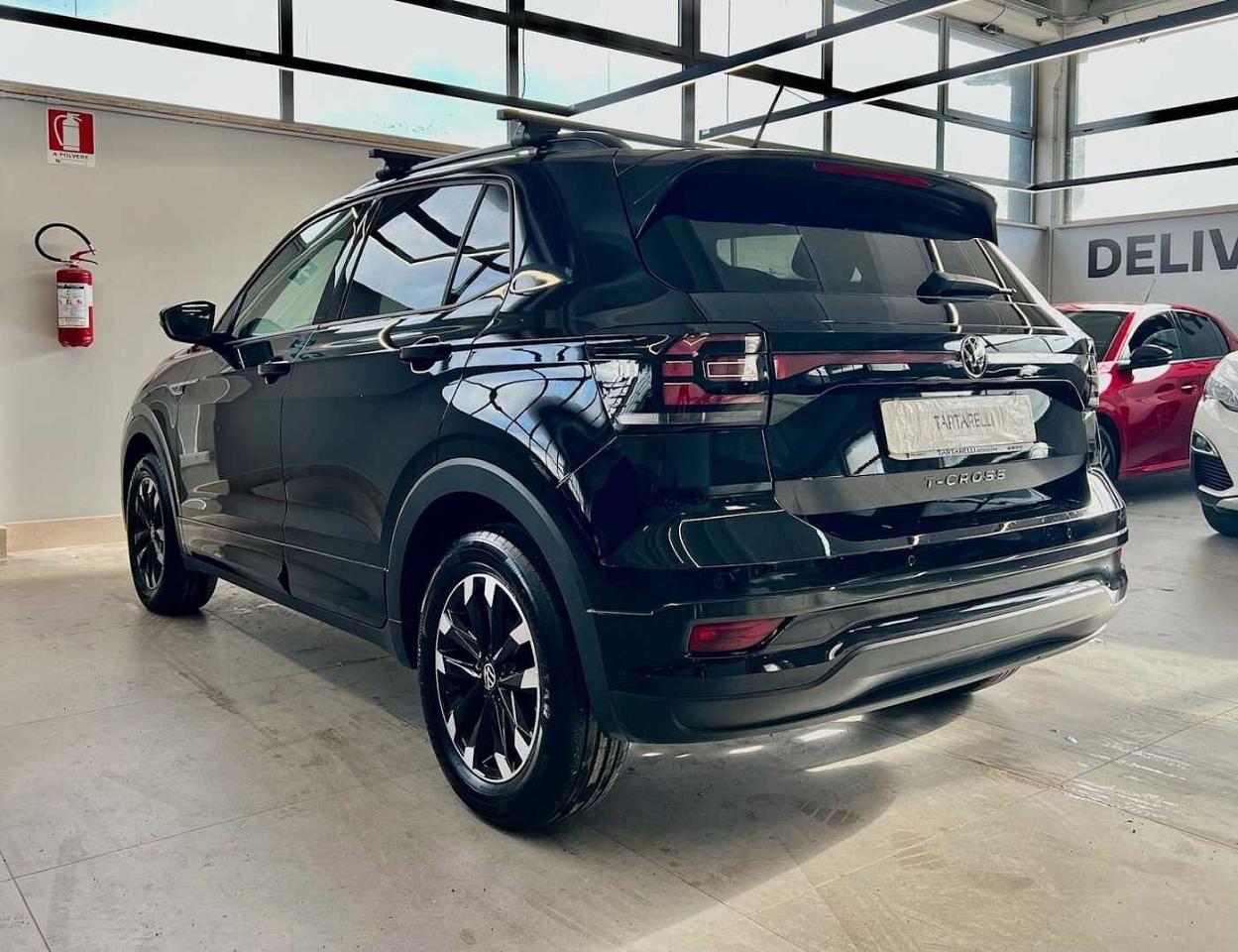 Volkswagen Volkswagen T-Cross usata 26