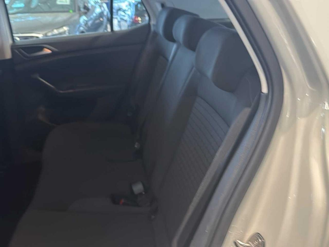 Volkswagen Volkswagen T-Cross usata 4