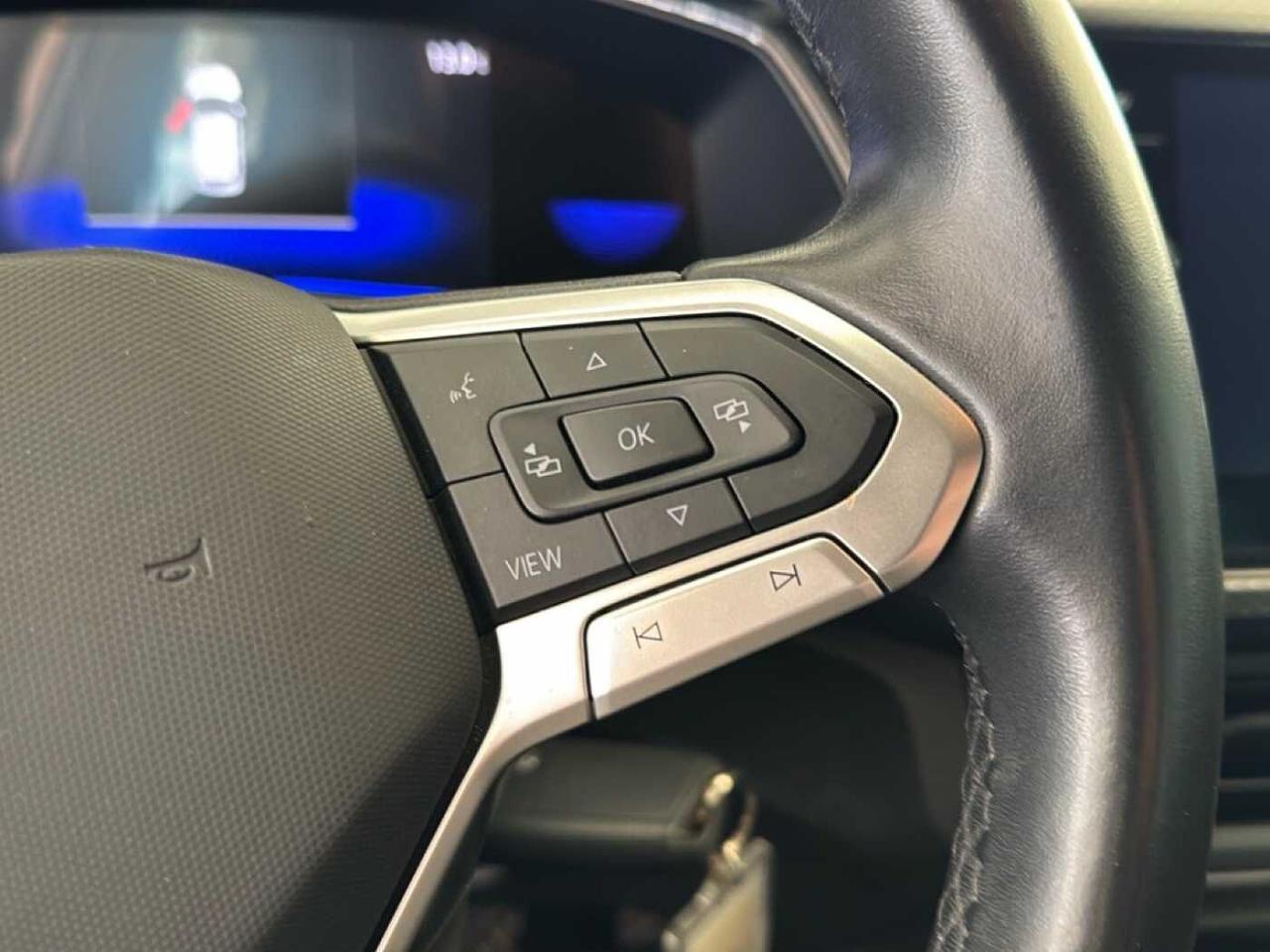 Volkswagen Volkswagen T-Cross usata 12