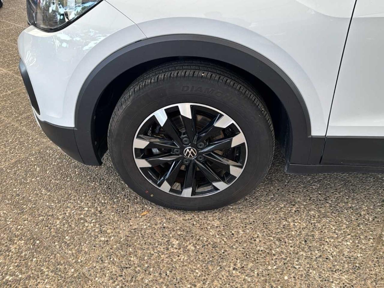 Volkswagen Volkswagen T-Cross usata 15