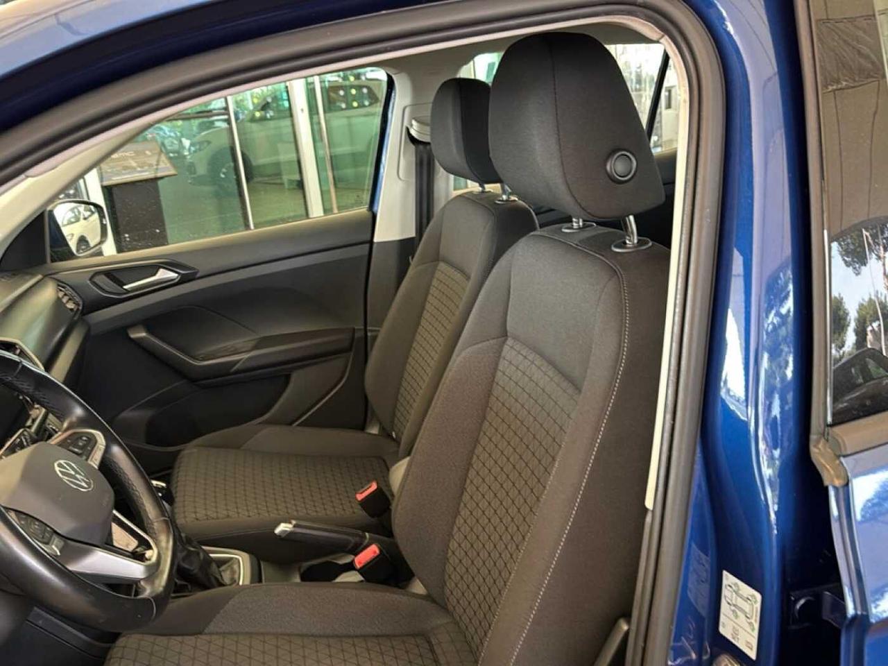 Volkswagen Volkswagen T-Cross usata 3