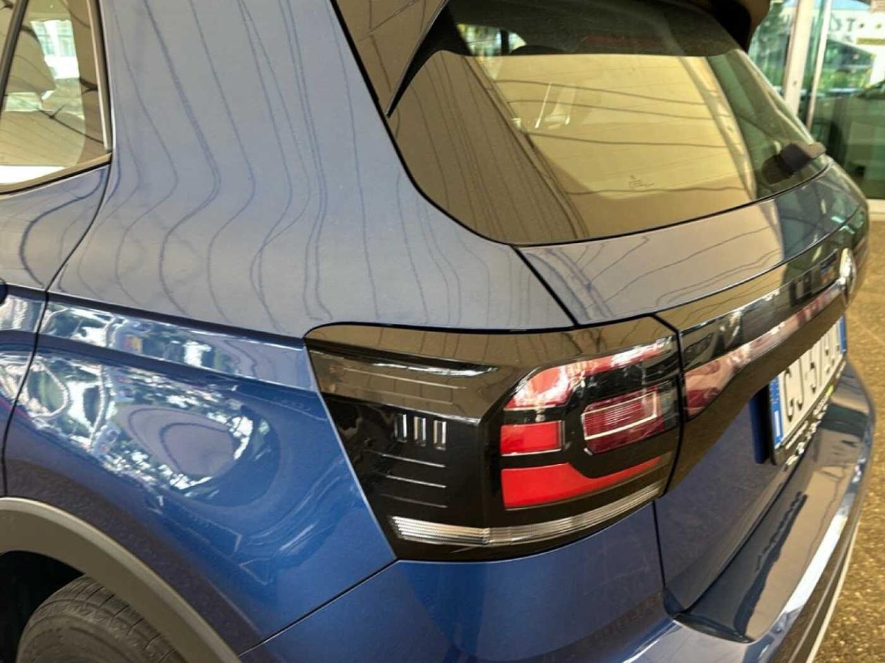 Volkswagen Volkswagen T-Cross usata 21