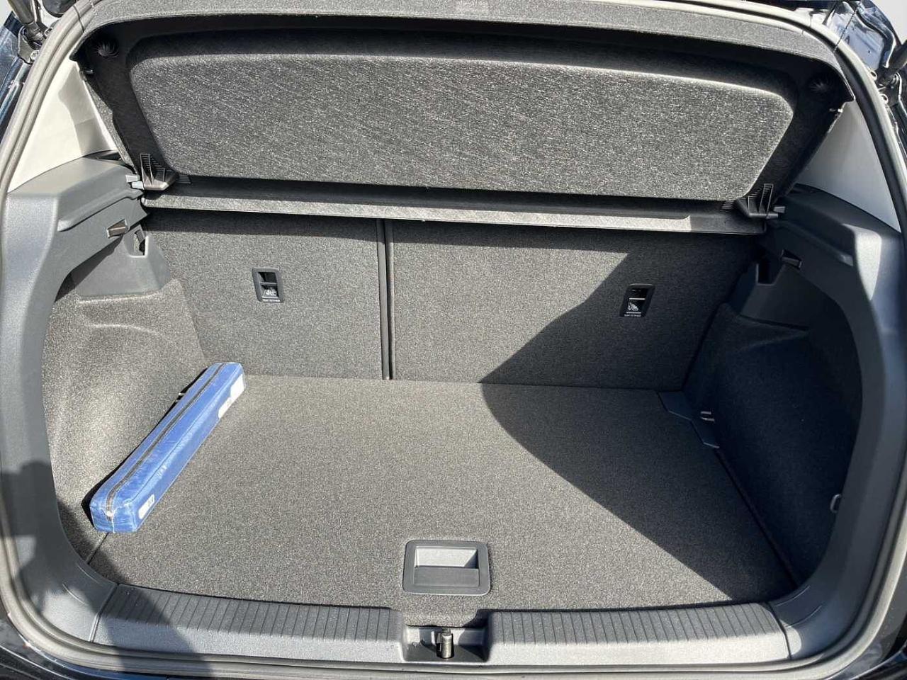 Volkswagen Volkswagen T-Cross usata 9