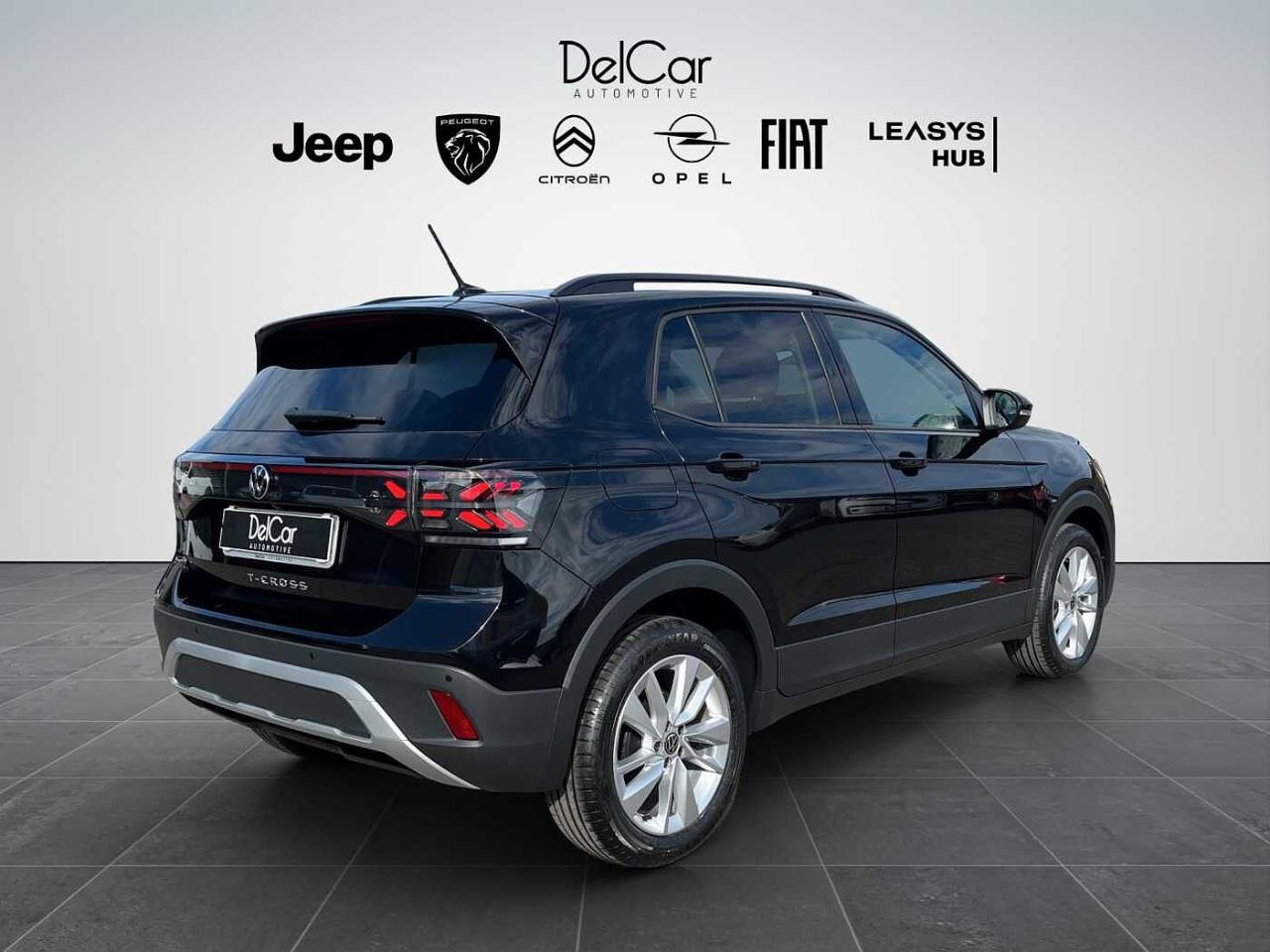 Volkswagen Volkswagen T-Cross usata 16