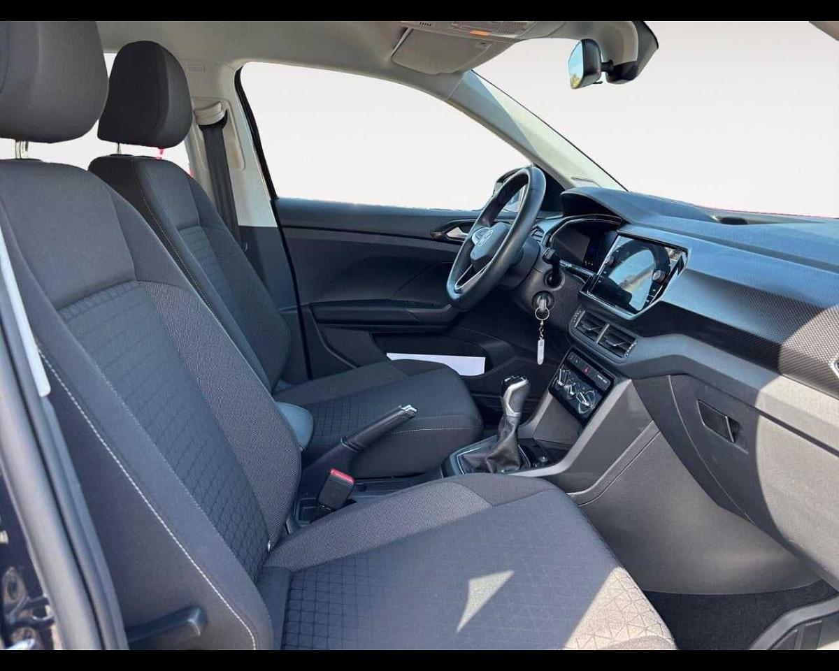 Volkswagen Volkswagen T-Cross usata 17