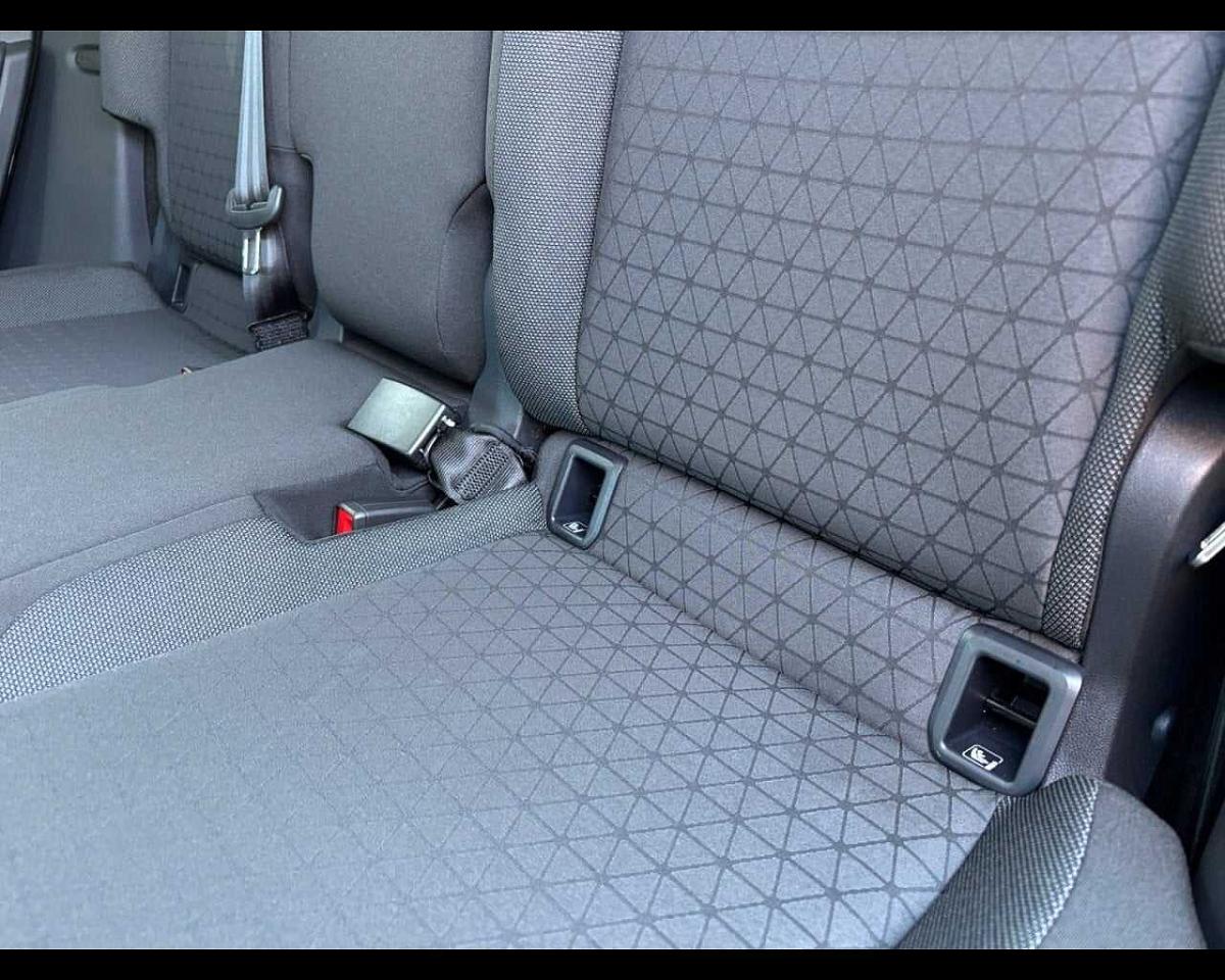 Volkswagen Volkswagen T-Cross usata 19