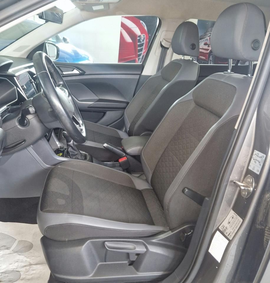 Volkswagen Volkswagen T-Cross usata 18