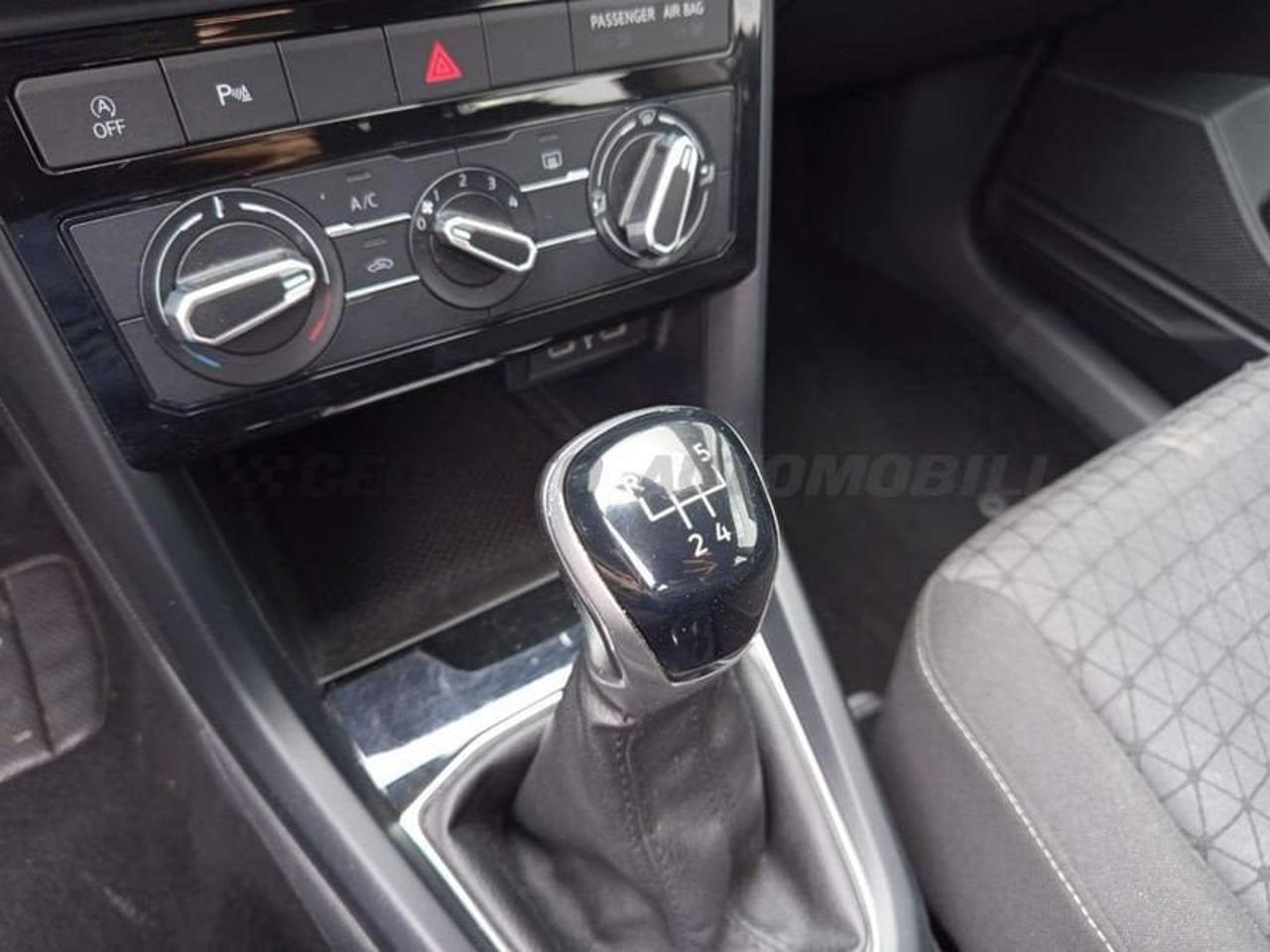 Volkswagen Volkswagen T-Cross usata 1