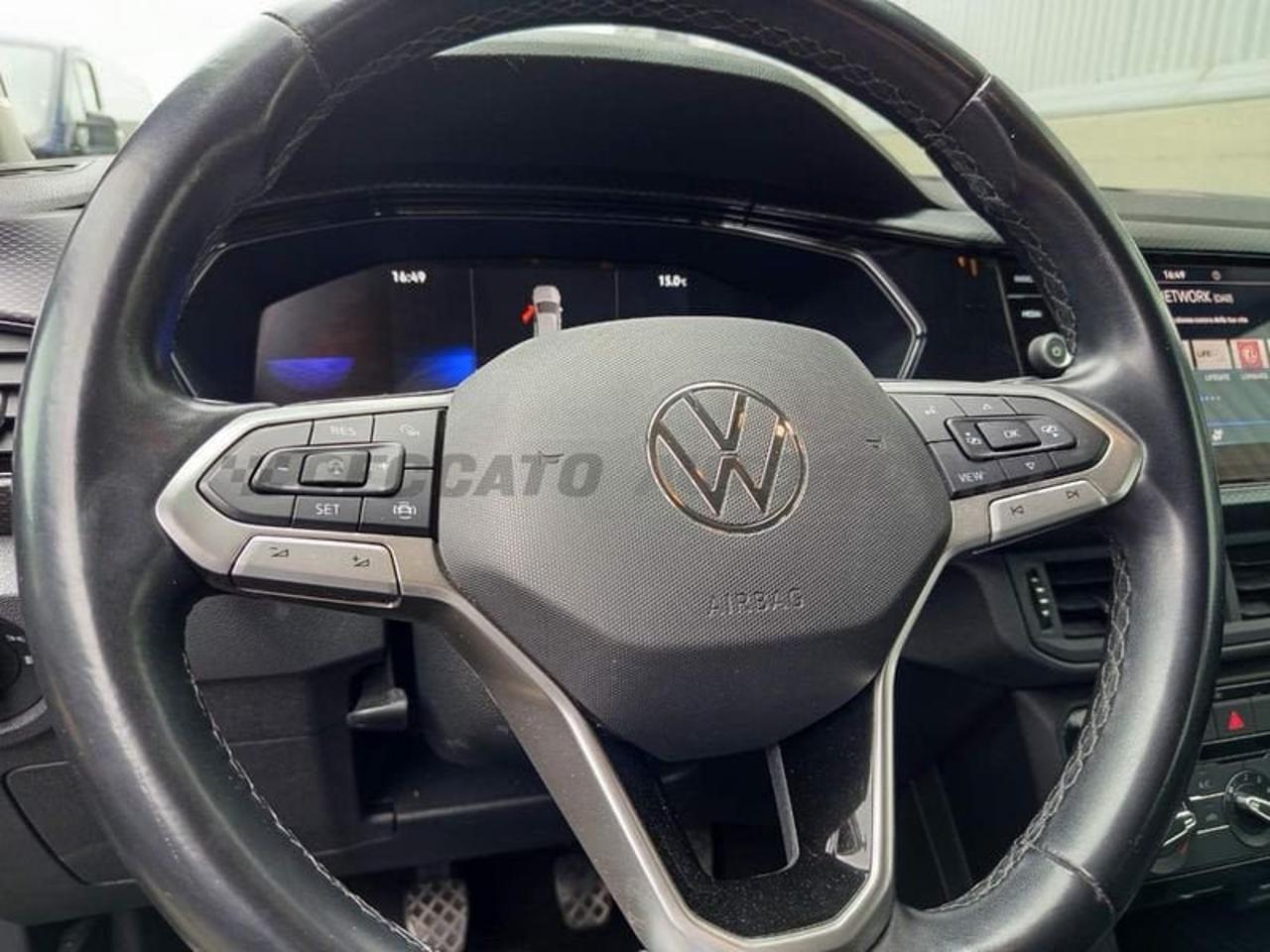 Volkswagen Volkswagen T-Cross usata 13