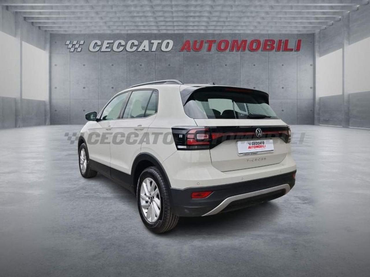Volkswagen Volkswagen T-Cross usata 14