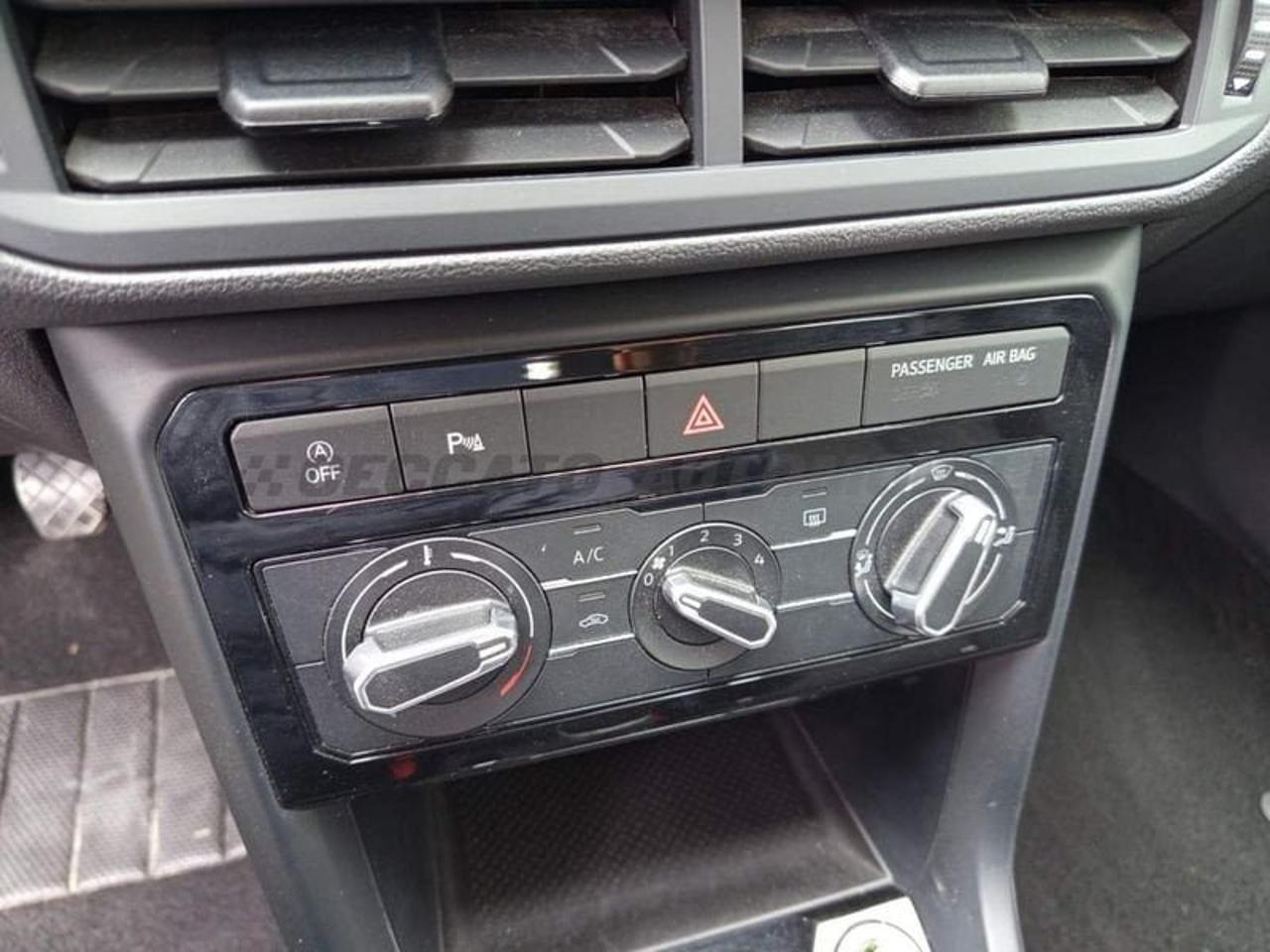 Volkswagen Volkswagen T-Cross usata 20