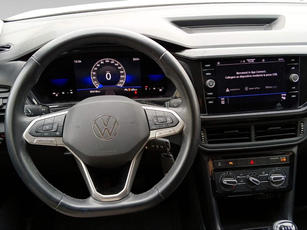Volkswagen Volkswagen T-Cross usata 13