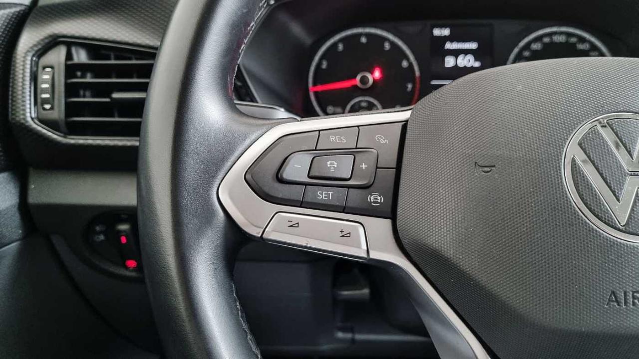 Volkswagen Volkswagen T-Cross usata 2