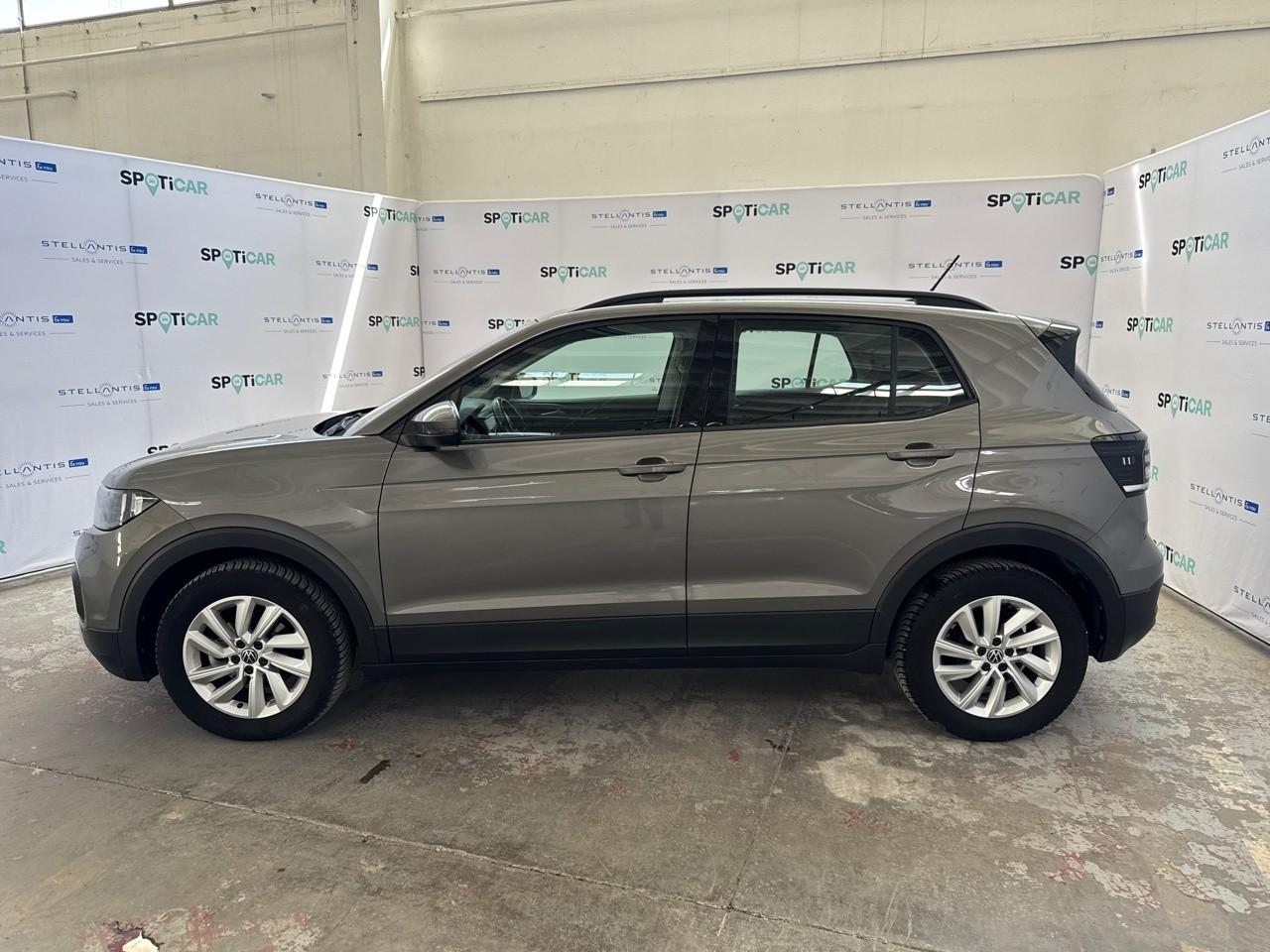 Volkswagen Volkswagen T-Cross usata 16
