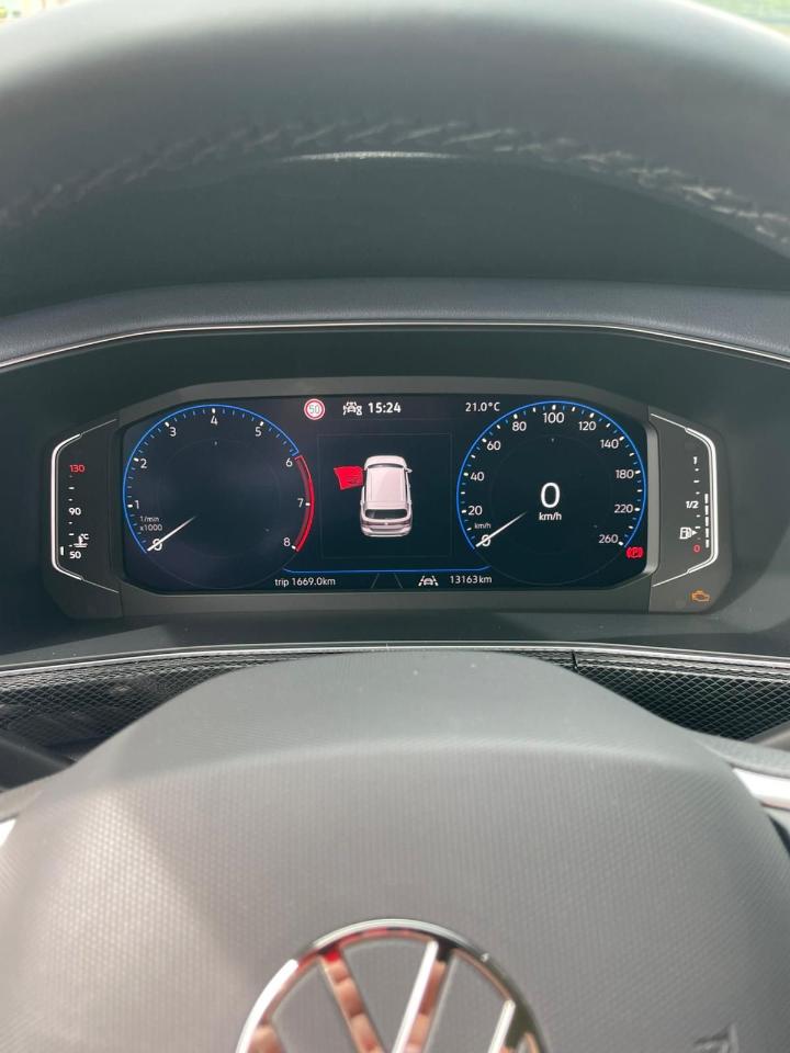 Volkswagen Volkswagen T-Cross usata 8