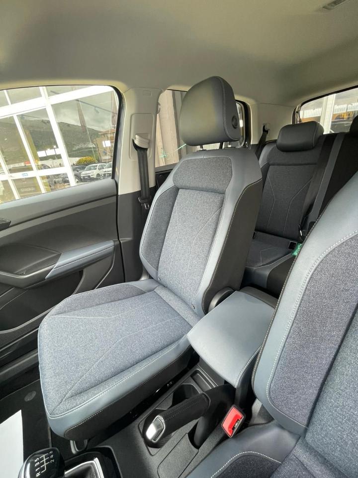 Volkswagen Volkswagen T-Cross usata 9