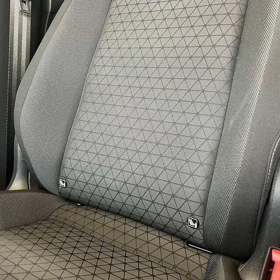 Volkswagen Volkswagen T-Cross usata 2