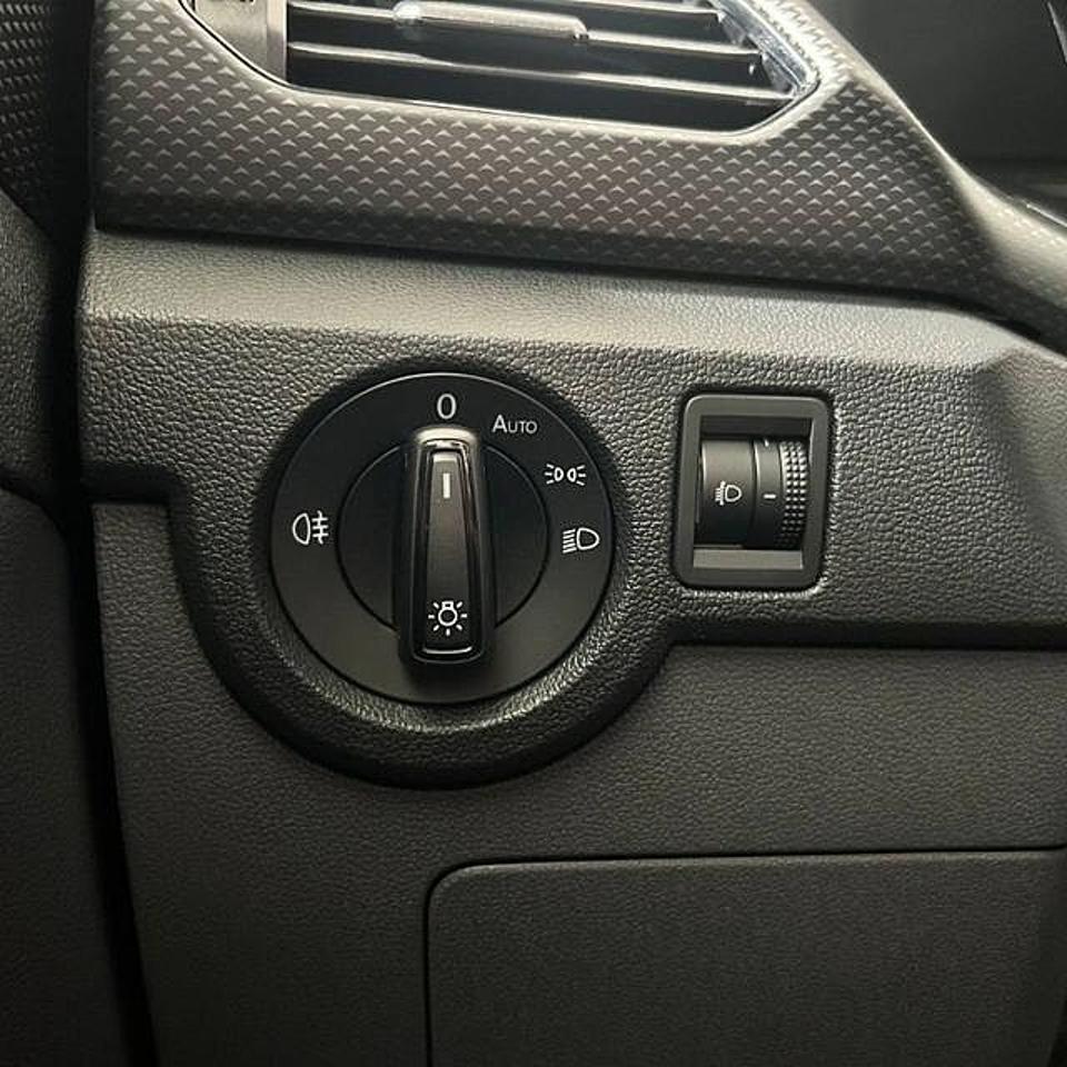 Volkswagen Volkswagen T-Cross usata 20