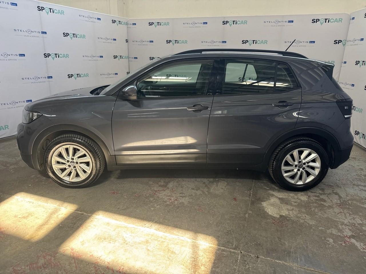 Volkswagen Volkswagen T-Cross usata 16